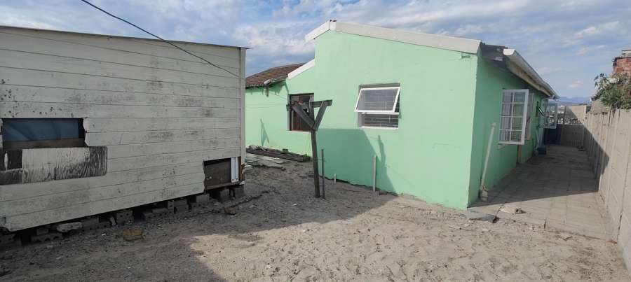 4 Bedroom Property for Sale in Sarepta Western Cape